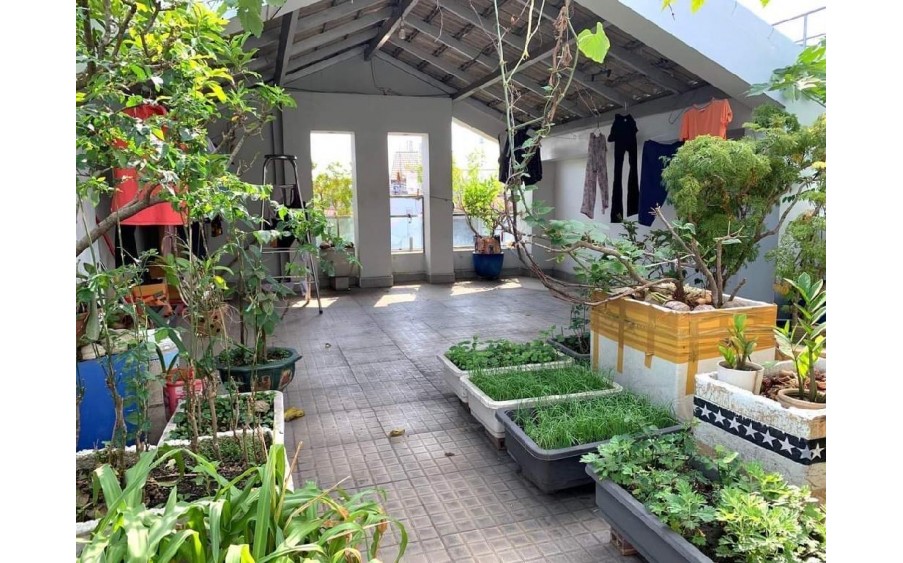 Bán Nhà riêng SIÊU ĐẸP Linh Trung, Thủ Đức, DT 110m2, 5T, Hầm rộng, Cách VinCom 200m